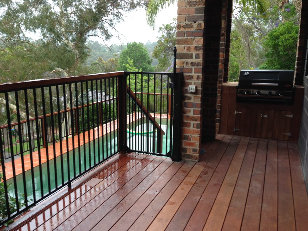 Enclosed timber deck